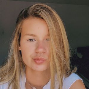 Meet your Posher, Pipa